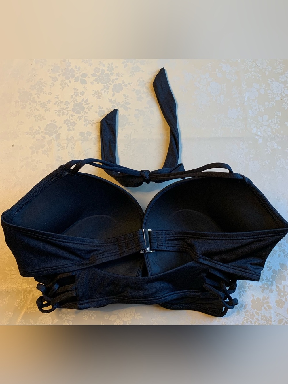 NWOT Victoria's Secret Black Halter Push-Up Bikini Top 36D - Picture 2 of 4